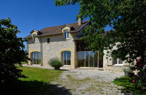 Saussignac House | 278 m² Gîte ∙ 6 bedrooms ∙ 13 guests