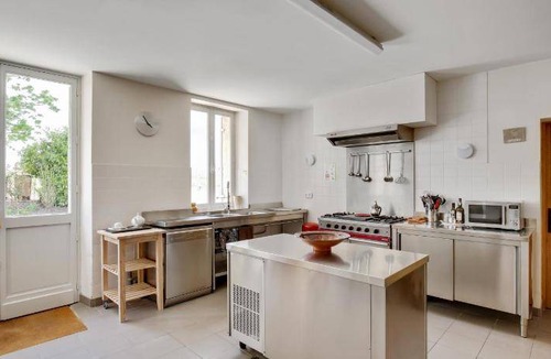 Saint-Etienne-De-Lisse Bed & Breakfast | 28 m² Bed and breakfast ∙ 3 guests