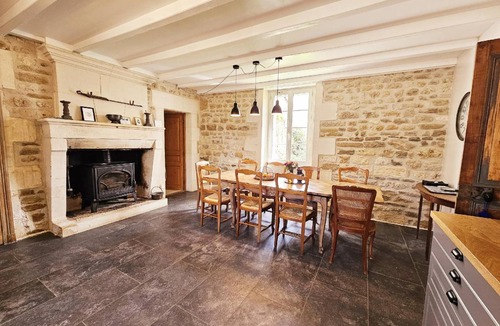 Saint-Simeux House | 280 m² House ∙ 5 bedrooms ∙ 13 guests