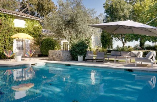 Saint-Loubes House | 280 m² House ∙ 4 bedrooms ∙ 9 guests