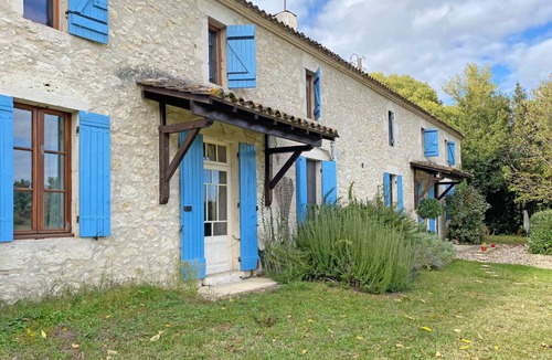 Eymet House | 285 m² House ∙ 9 bedrooms ∙ 20 guests