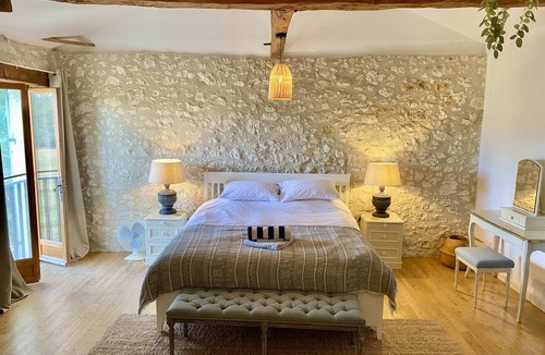 Eymet House | 285 m² House ∙ 9 bedrooms ∙ 20 guests