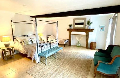 Eymet House | 285 m² House ∙ 9 bedrooms ∙ 20 guests