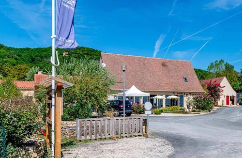 Saint-Vincent-de-Cosse House | 29 m² Mobile home ∙ 2 bedrooms ∙ 4 guests