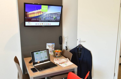 Bordeaux-Lac Apartment | 29 m² Studio flat ∙ 1 bedroom ∙ 4 guests