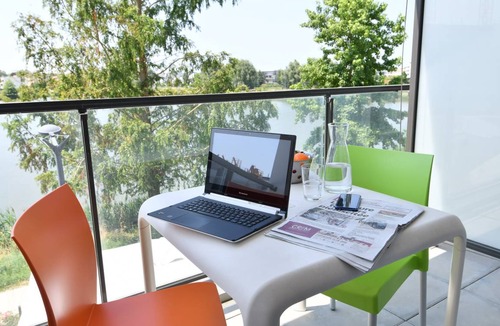 Bordeaux-Lac Apartment | 29 m² Studio flat ∙ 1 bedroom ∙ 4 guests