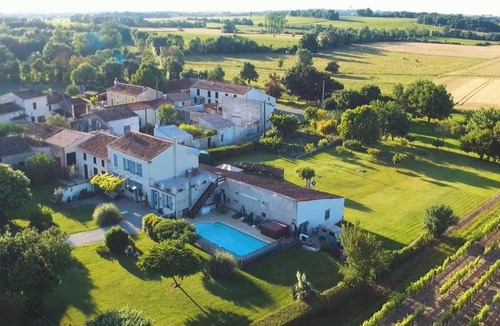 Nantille House | 3 Bed Gite with private pool & garden in Nantille