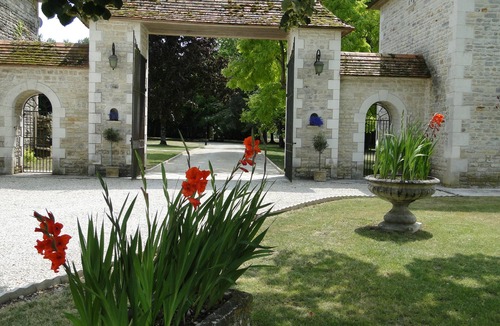 Bouin House | 3 bedroomed gite with all accommodation on ground floor levelnn