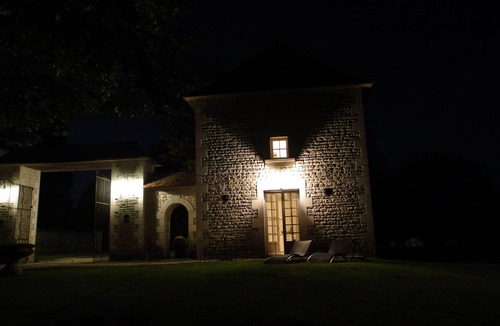 Bouin House | 3 bedroomed gite with all accommodation on ground floor levelnn