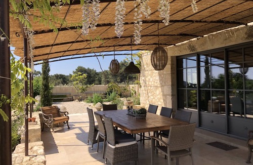 Les Baux-de-Provence Villa | -30% last min from 16 to 26 July, property 5* in exceptionnal area with jacuzzi