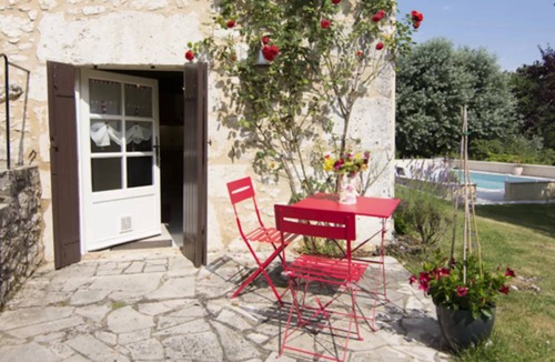 Ribagnac Apartment | 30 m² Apartment ∙ 2 guests