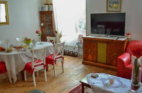 Montignac-le-Coq Bed & Breakfast | 30 m² Bed and breakfast ∙ 3 guests