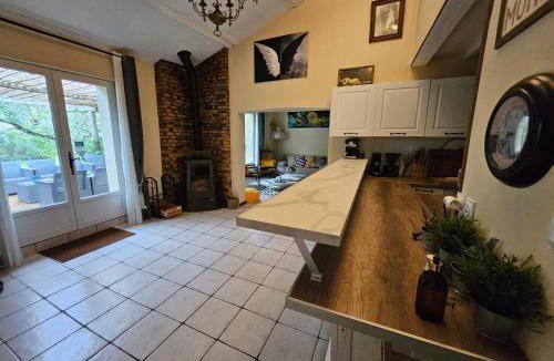 Queyrac Bed & Breakfast | 300 m² Bed and breakfast ∙ 8 bedrooms ∙ 22 guests