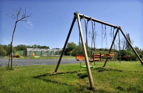 Uzerche House | 300 m² Gîte ∙ 9 bedrooms ∙ 18 guests