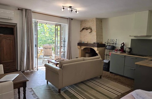 Salignac-Eyvignes Apartment | 32 m² Apartment ∙ 1 bedroom ∙ 2 guests
