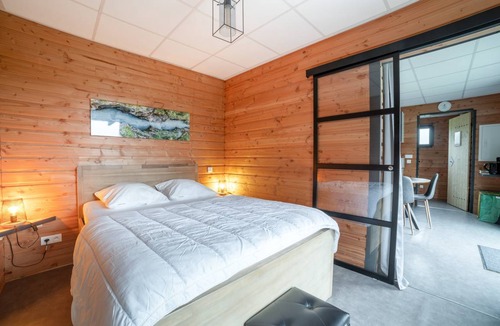 Saint-Sylvestre Ski Chalet | 32 m² Chalet ∙ 1 bedroom ∙ 4 guests
