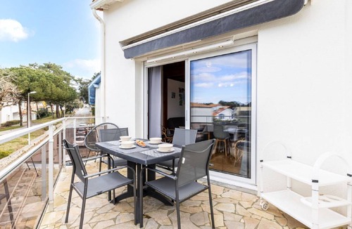 Saint-Palais-sur-Mer Apartment | 32 m² Apartment ∙ 1 bedroom ∙ 4 guests