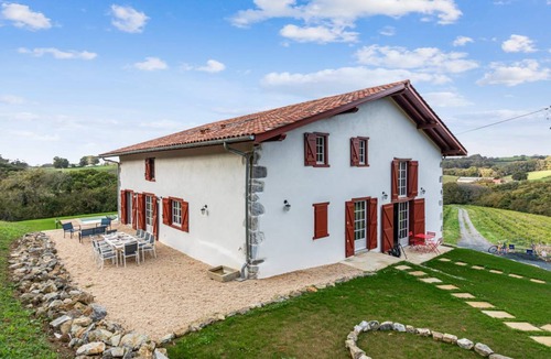 Souraide Villa | 320 m² Villa ∙ 5 bedrooms ∙ 10 guests
