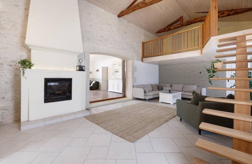 Arthenac House | 328 m² House ∙ 6 bedrooms ∙ 12 guests