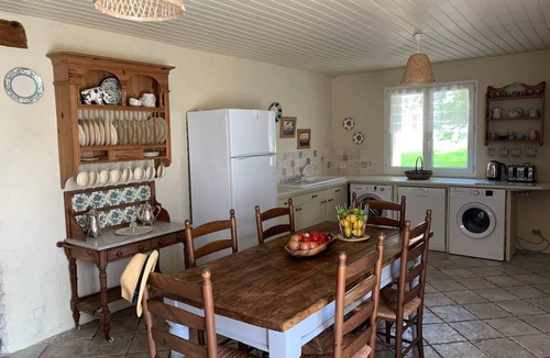 Verteillac Villa | 330 m² Villa ∙ 7 bedrooms ∙ 17 guests