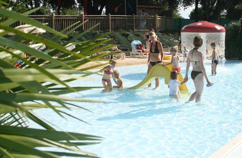 Saint-Palais-sur-Mer House | 34 m² Mobile home ∙ 3 bedrooms ∙ 6 guests