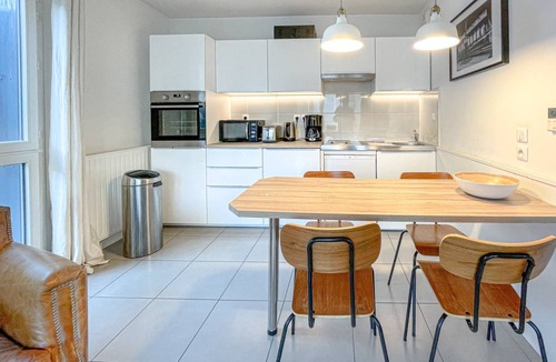 Bassins a Flot Apartment | 35 m² Apartment ∙ 1 bedroom ∙ 4 guests