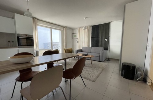 Bassins a Flot Apartment | 35 m² Apartment ∙ 1 bedroom ∙ 4 guests