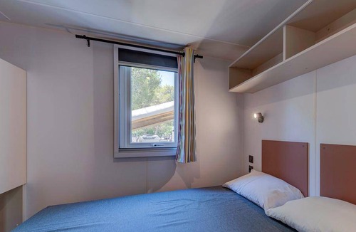 Soulac-sur-Mer House | 35 m² Mobile home ∙ 3 bedrooms ∙ 6 guests