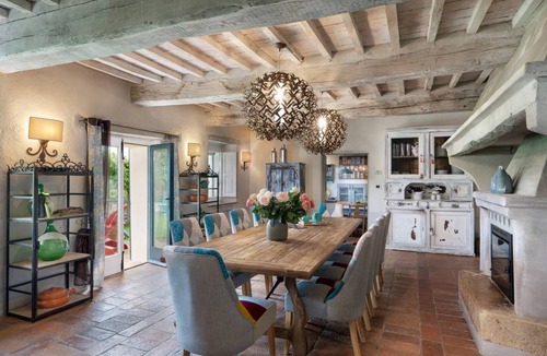 San Casciano dei Bagni Villa | 350 m² Villa ∙ 7 bedrooms ∙ 14 guests