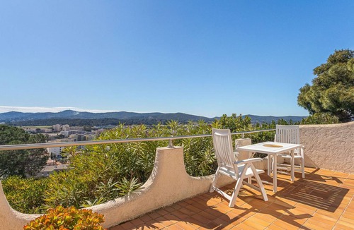 Le Lavandou Apartment | 37 m² Apartment ∙ 1 bedroom ∙ 3 guests