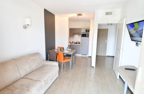 Bordeaux-Lac Condo | 37 m² Condo ∙ 1 bedroom ∙ 4 guests