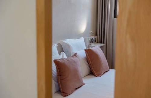 Carignan-de-Bordeaux Resort | 38 m² Private room ∙ 1 bedroom ∙ 2 guests