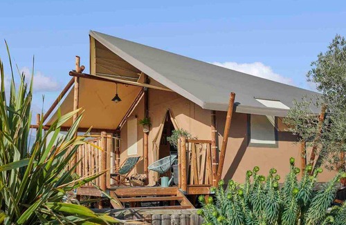 Carsac-Aillac Other | 38 m² Tent ∙ 1 bedroom ∙ 4 guests