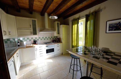 Prats-de-Carlux House | 380 m² House ∙ 4 bedrooms ∙ 12 guests