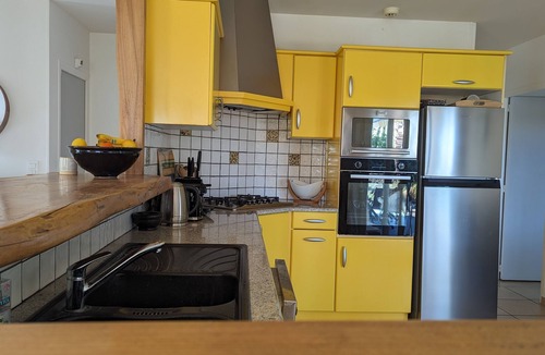 Messanges House | 4 bedroom villa with swimming pool, in a large lush garden, 3km from the beaches
