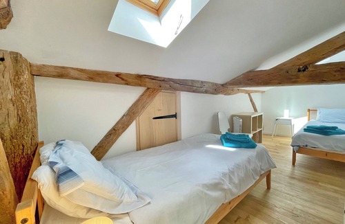 Festalemps House | 4-person gîte with swimming pool /Périgord vert