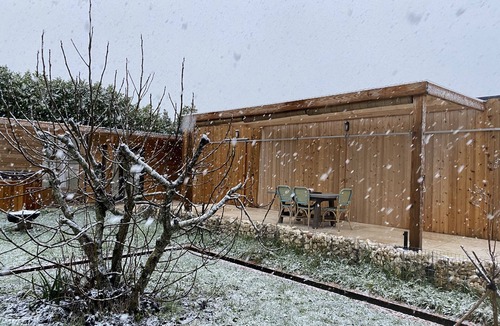 Salles-de-Villefagnan Cottage | 4-star swimming pool and spa gîte in Charente