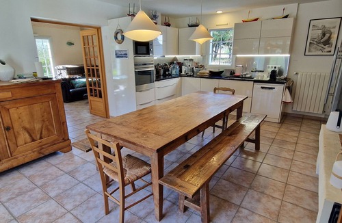 Saint-Pierre-d'Oleron House | 4 star villa 800m away from the beach, in the middle of a 6 hectar private field