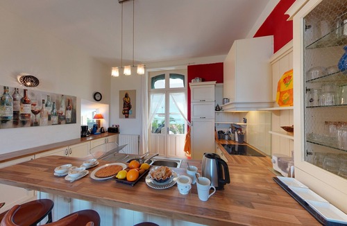 Port-des-Barques Villa | 4 star villa with sea view, islands, natural area, private heated pool, spa