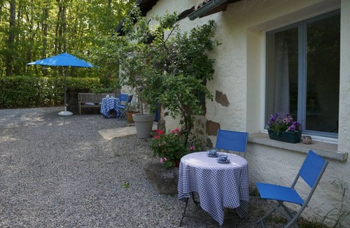 Saint-Laurent-sur-Gorre House | 40 m² House ∙ 2 bedrooms ∙ 4 guests