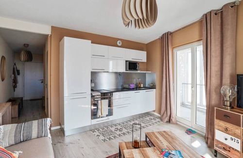 Begles Apartment | 40 m² Apartment ∙ 1 bedroom ∙ 2 guests