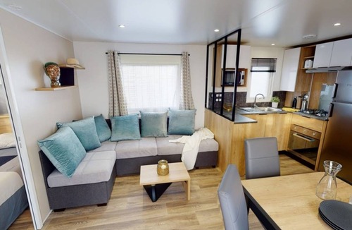 Saint-Julien-en-Born House | 40 m² House ∙ 3 bedrooms ∙ 5 guests