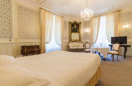 Vouille Hotel | 40 m² Hotel ∙ 5 guests