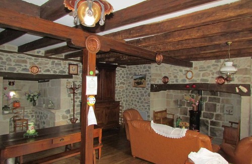 Rilhac-Xaintrie House | 41 m² Gîte ∙ 2 bedrooms ∙ 4 guests