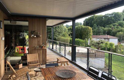 Notre-Dame-de-Sanilhac Villa | 420 m² Villa ∙ 6 bedrooms ∙ 14 guests