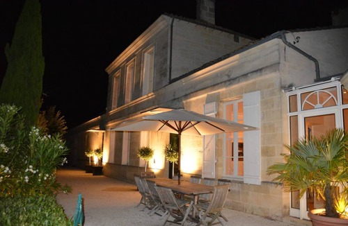 Saint-Ciers-de-Canesse Other | 430 m² Castle ∙ 7 bedrooms ∙ 16 guests