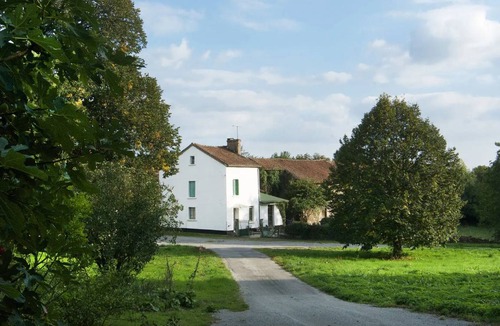 Dompierre-les-Eglises House | 430 m² House ∙ 6 bedrooms ∙ 18 guests