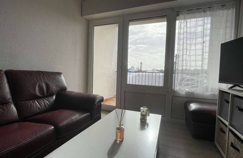 Port District Apartment | 44 m² Apartment ∙ 2 bedrooms ∙ 4 guests