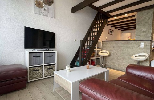 Port District Apartment | 44 m² Apartment ∙ 2 bedrooms ∙ 4 guests