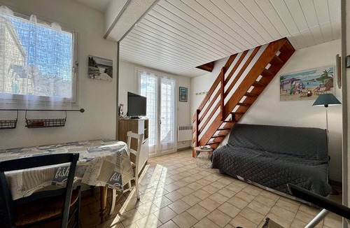 Domino House | 45 m² House ∙ 2 bedrooms ∙ 5 guests